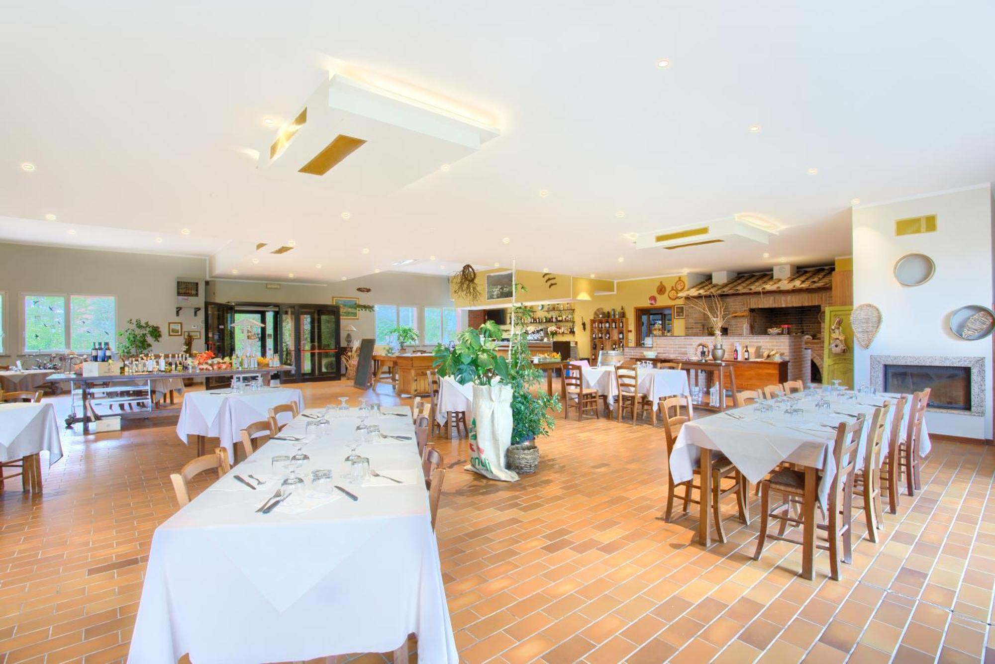 Borgo San Pecoraio Resort ริปาร์เบลลา ภายนอก รูปภาพ